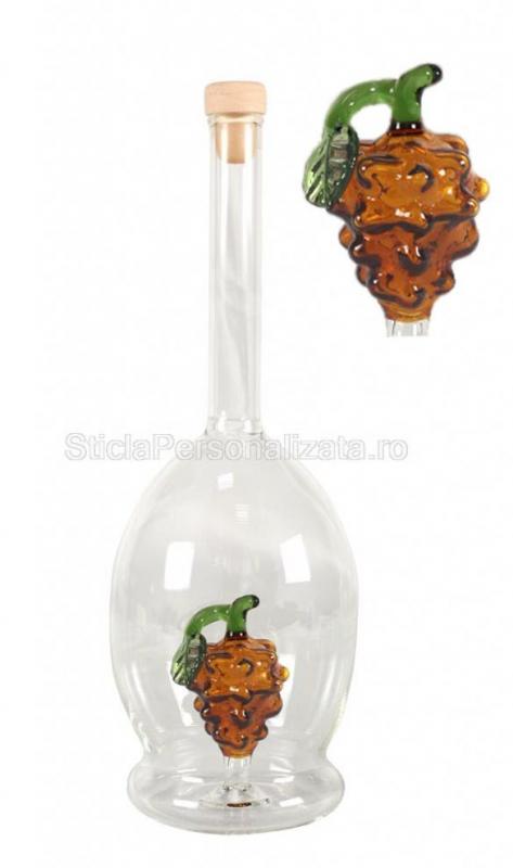 Sticla cu strugure